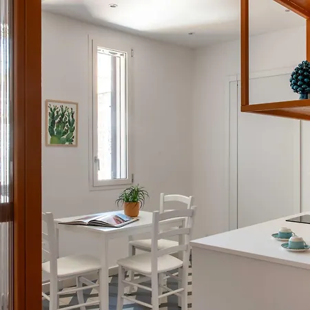 ゲストハウス Canceddi & Terrace 4*