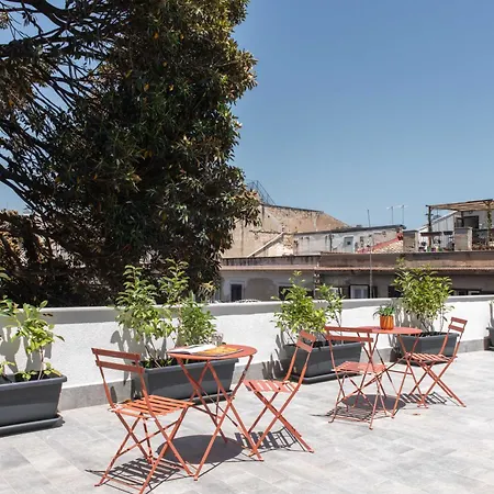 Canceddi & Terrace Pensjonat